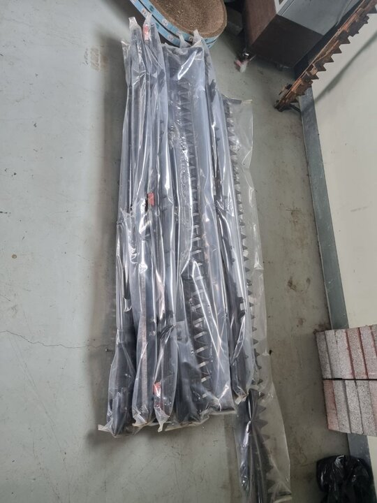 대동 콤바인 DSM72 (4조식) 예취날