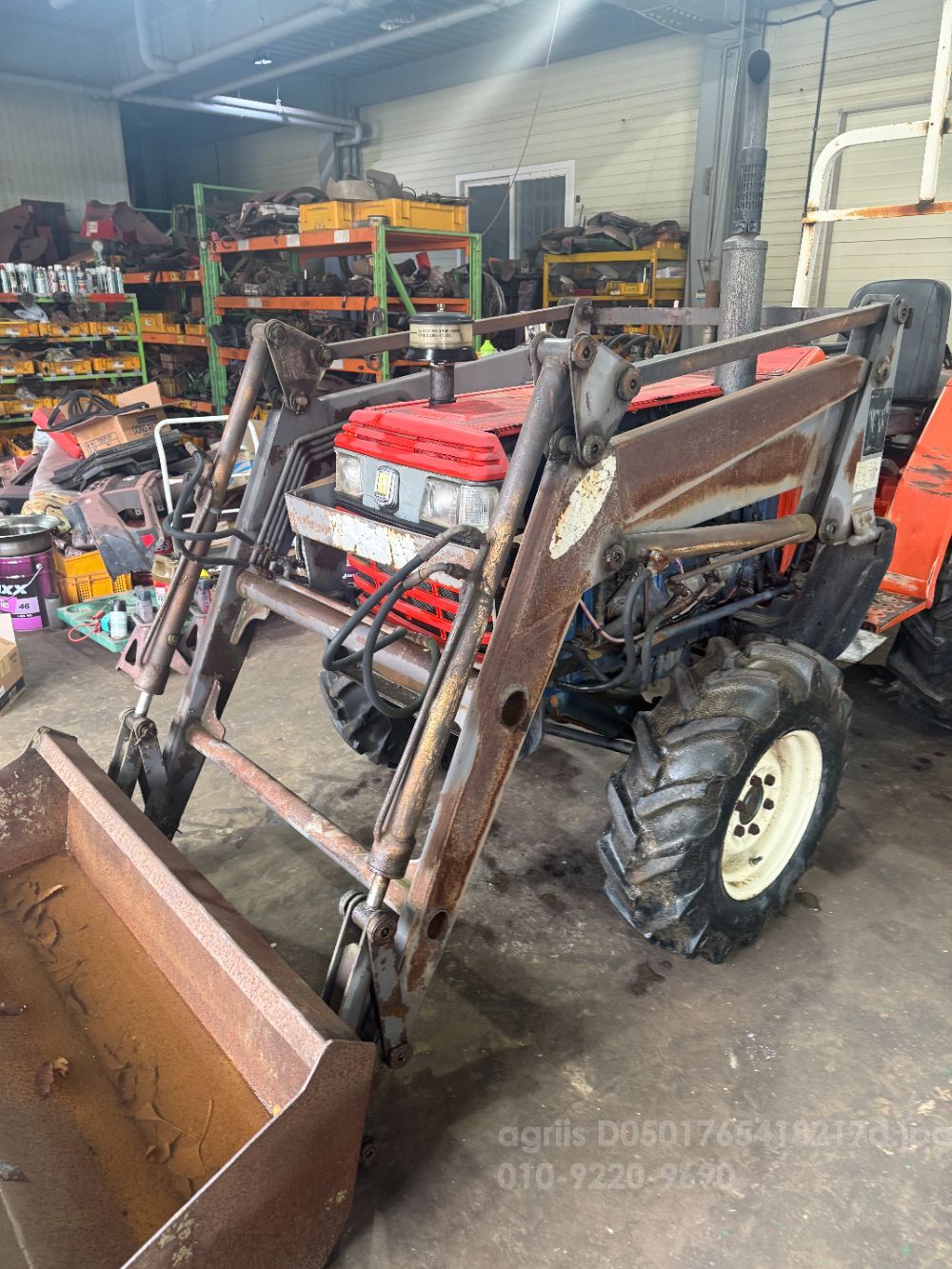 대동 트랙터 L4351 (43마력) 뒤우측면