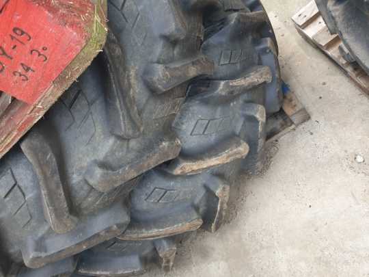  13.6-36 12.4-32 13.6-36 12.4-32  소폭 Tire