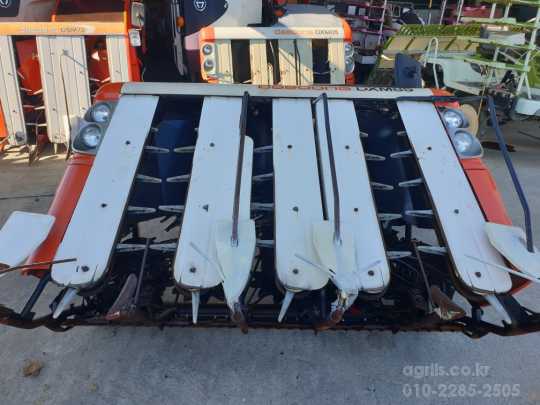 Daedong Combine Harvester DXM85G (5Rows) Cutting Part