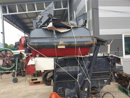 TYM Combine Harvester C805G (5Rows) Cutting Part 탈곡부  컷터부 벼탱크