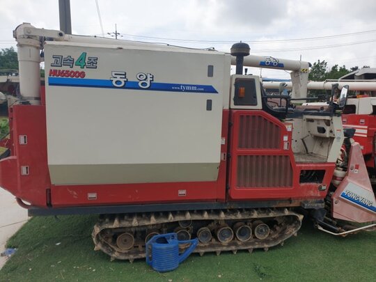 TYM Combine Harvester HU6500 (4Rows) 앞좌측면