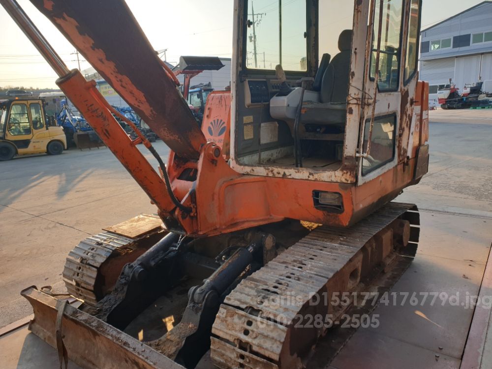  Excavator 쏠라50  뒤우측면