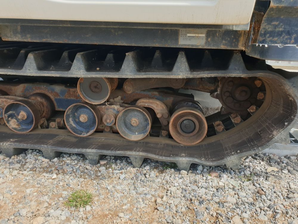 Daedong Combine Harvester DXM85G-C (5Rows) 뒤우측면