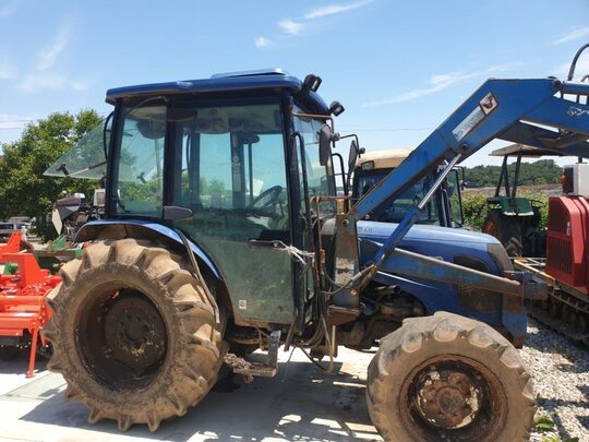 LS Tractor LT520D (52hp) 앞좌측면