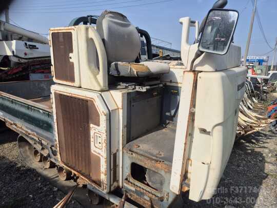 LS Combine Harvester LC650G (4Rows) EngineTransmission AssySpare Parts