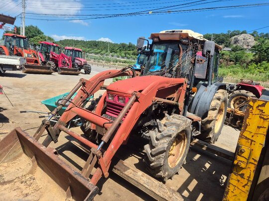 TYM 트랙터 T550 (55마력) 엔진 미숀 전체부품 