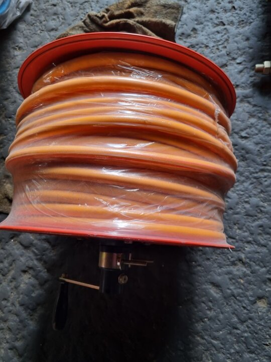 범양 8.5분무기호스호스릴 8.5동력분무기호스100m호스릴 분무기호스+호스릴조합+회전자조립세트