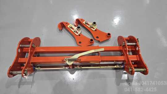 대광농기계 탈부착 대광 탈부착기  트랙터 로우더용 탈부착기