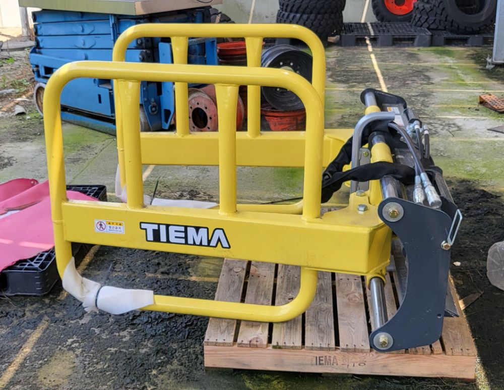  Rectangle Baler 안성 TIEMA  사각베일러 Bale Gripper 사진1
