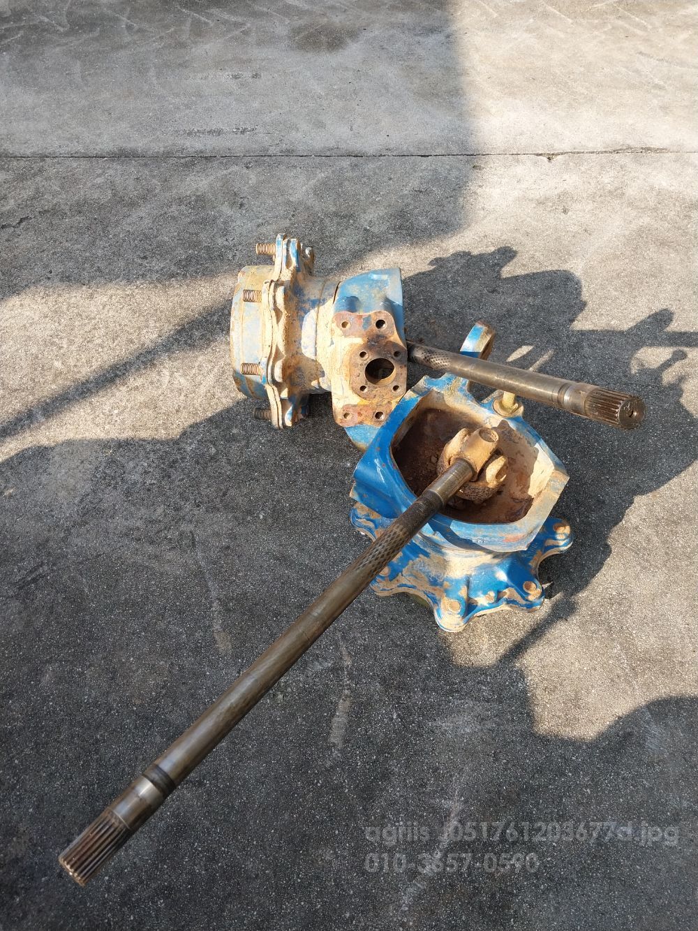 대동포드 트랙터  트랙터 포드3930 뒤우측면