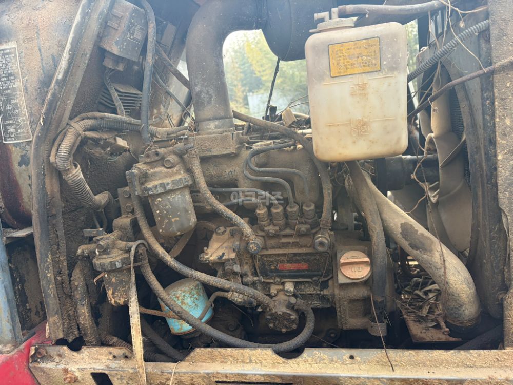 Kukje Tractor 트랙터  Spare Parts판매합니다 사진2
