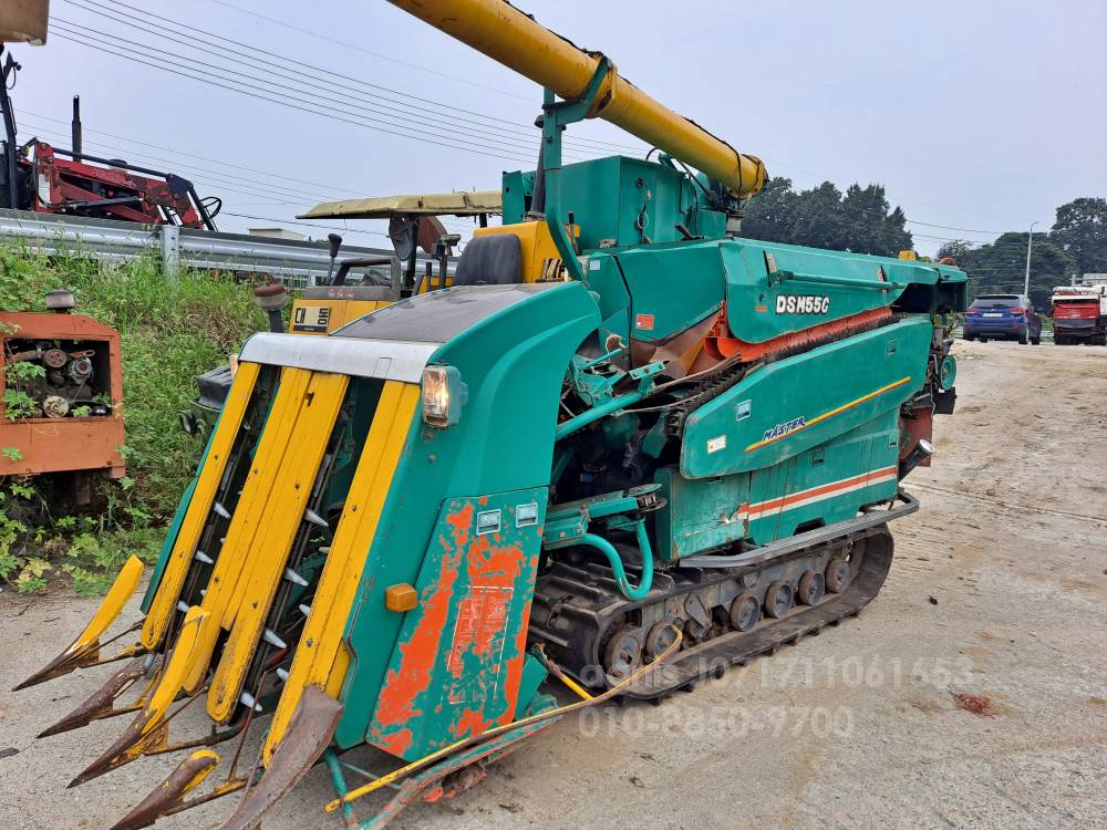 Daedong Combine Harvester DSM65 (4Rows) 사진4