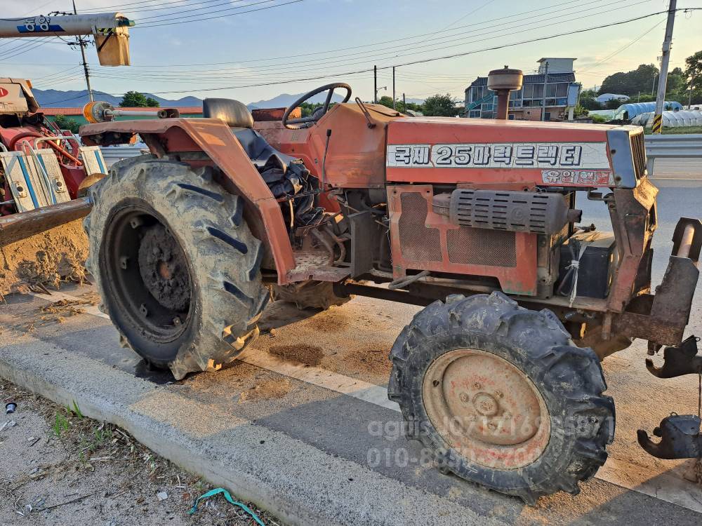 Kukje Tractor KT230.25  사진2