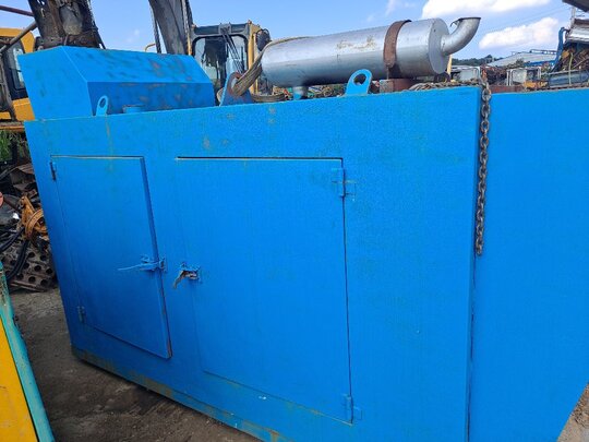  발전기180마력이상 대우6기통엔진.380v 발전기180마력이상 대우6기통엔진.380v 