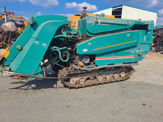 Daedong Combine Harvester DSM55G (4Rows) 앞좌측면