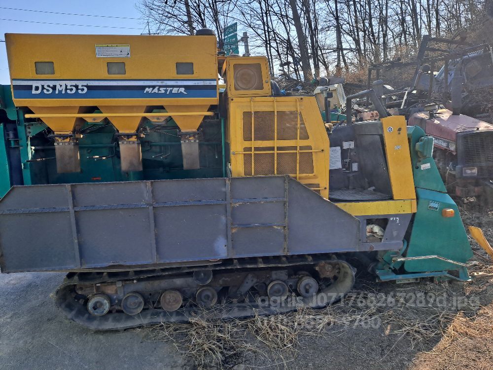 Daedong Combine Harvester DSM-55 (4Rows) 뒤우측면