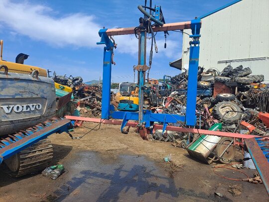  7마력이상급 Harrow 태호써래.100마력에 장착된것  앞좌측면