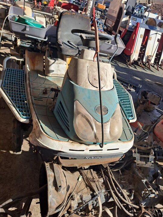 Kubota Rice transplanter SPU65F (6Rows) 앞좌측면