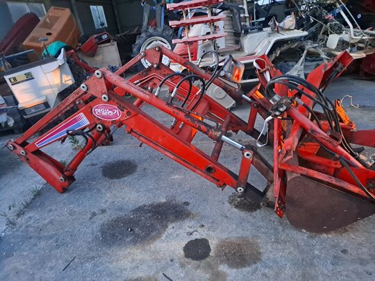 대동 트랙터 D4351 (43마력) 앞좌측면