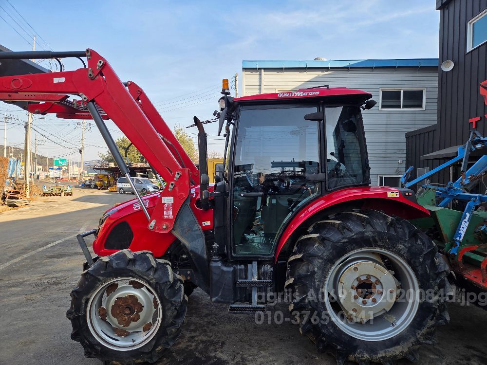 TYM 트랙터 TX753 (75마력) 뒤우측면