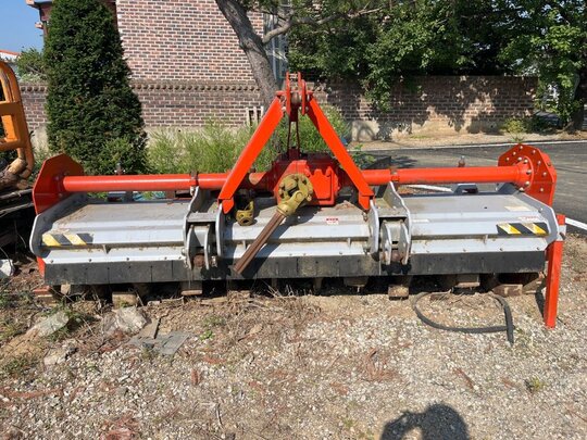 아그로스 로타리 AR8285 (경폭285cm) 앞좌측면