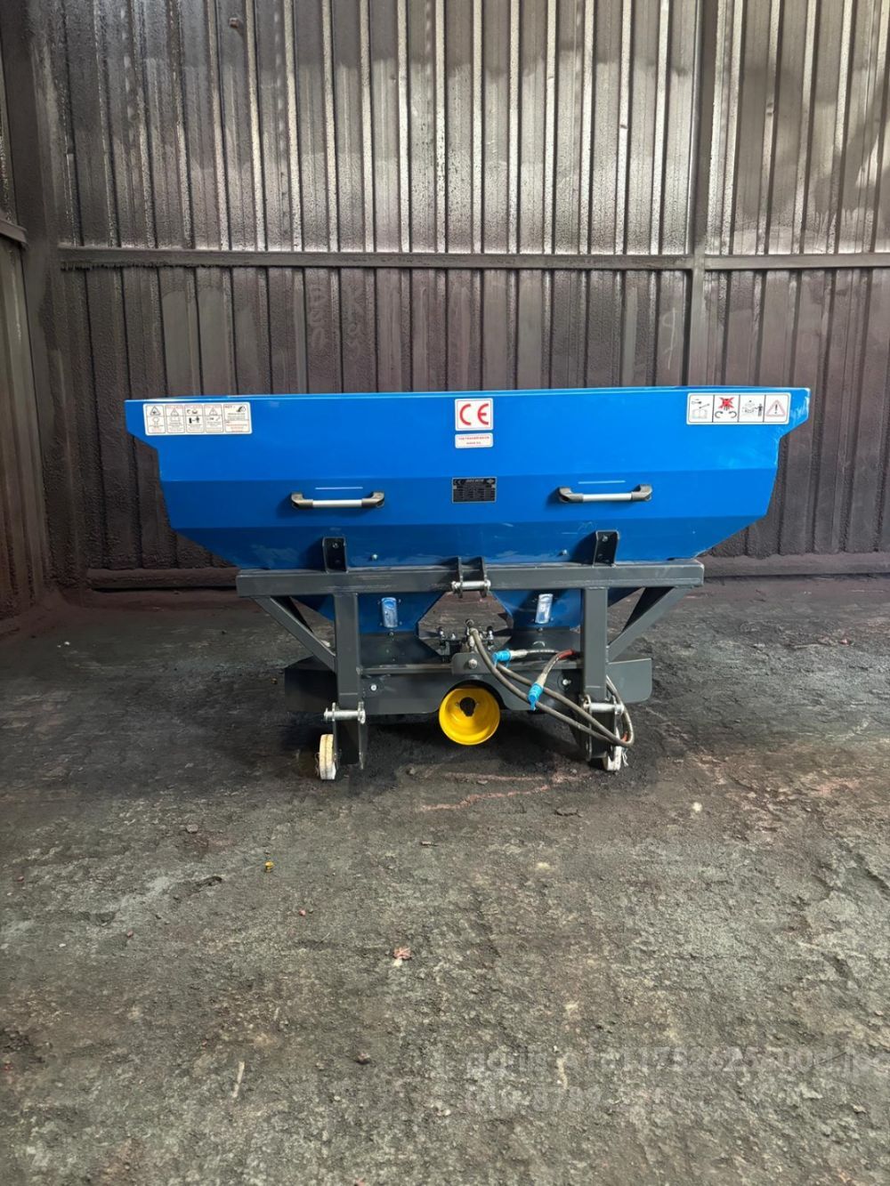  DEMIR 비료살포기 비료 살포기 뒤우측면