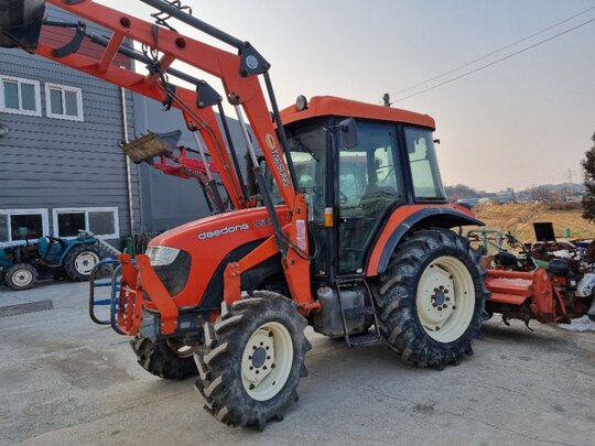 Daedong Tractor D581 (58hp)