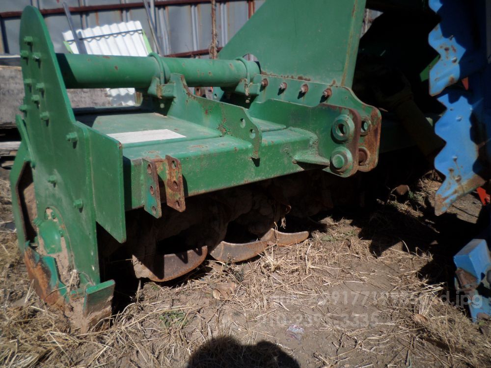 위켄 로타리 WR2150 (경폭215cm) 뒤우측면