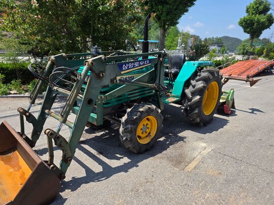 Daedong Tractor D4351 (43hp)