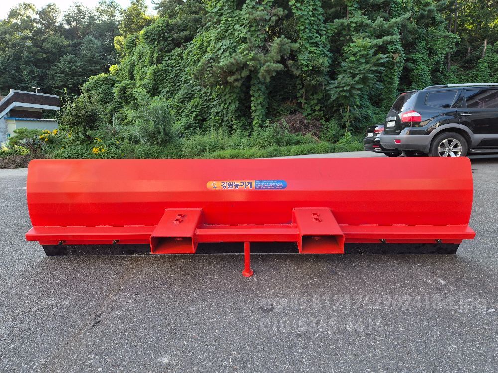  제설용 그레이더(농업용) 제설용그레이더  뒤우측면