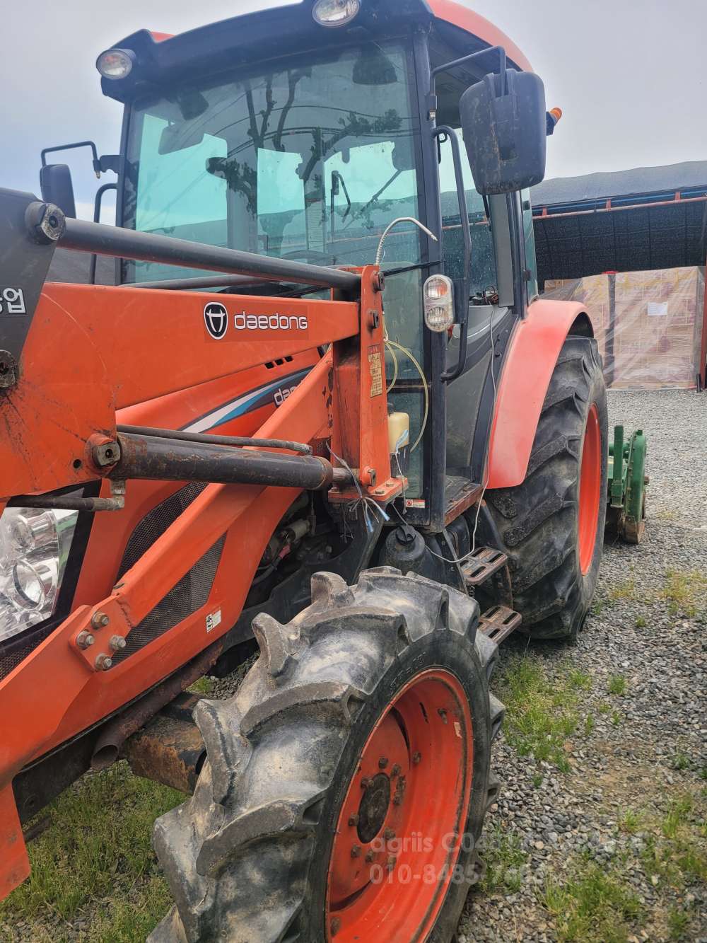 Daedong Tractor RX730 (73hp) 뒤우측면