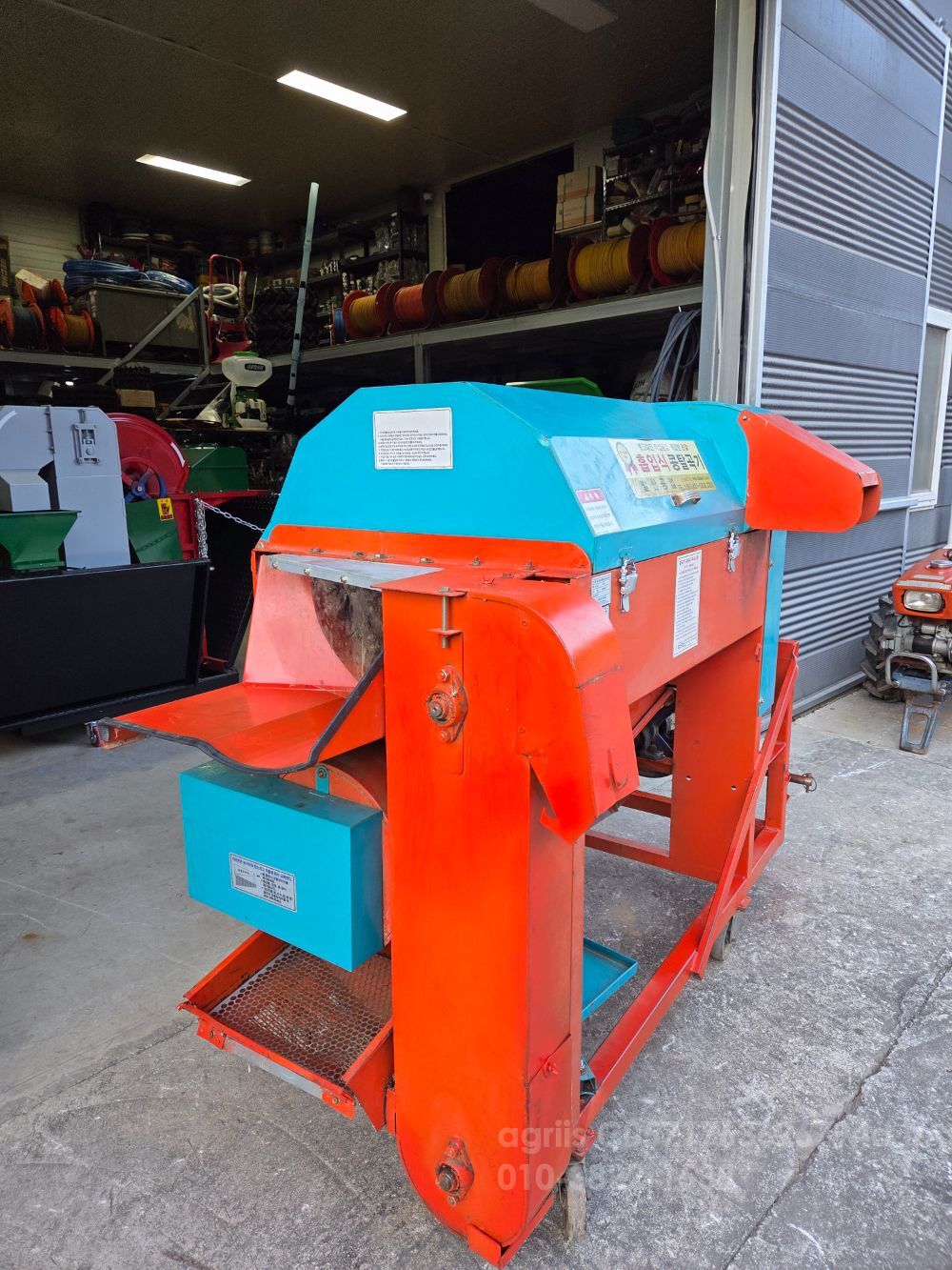 발산 콩탈곡기 ESP-100 뒤우측면