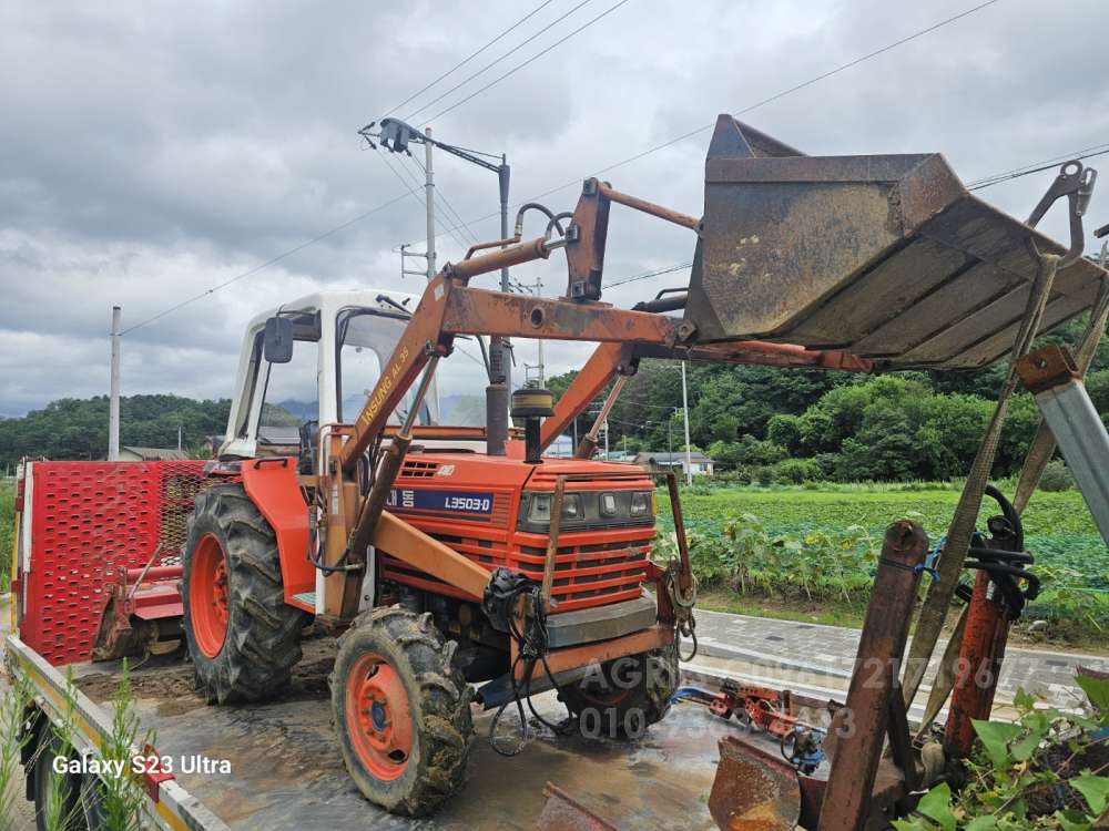 Daedong Tractor L3503 (35hp) 뒤우측면