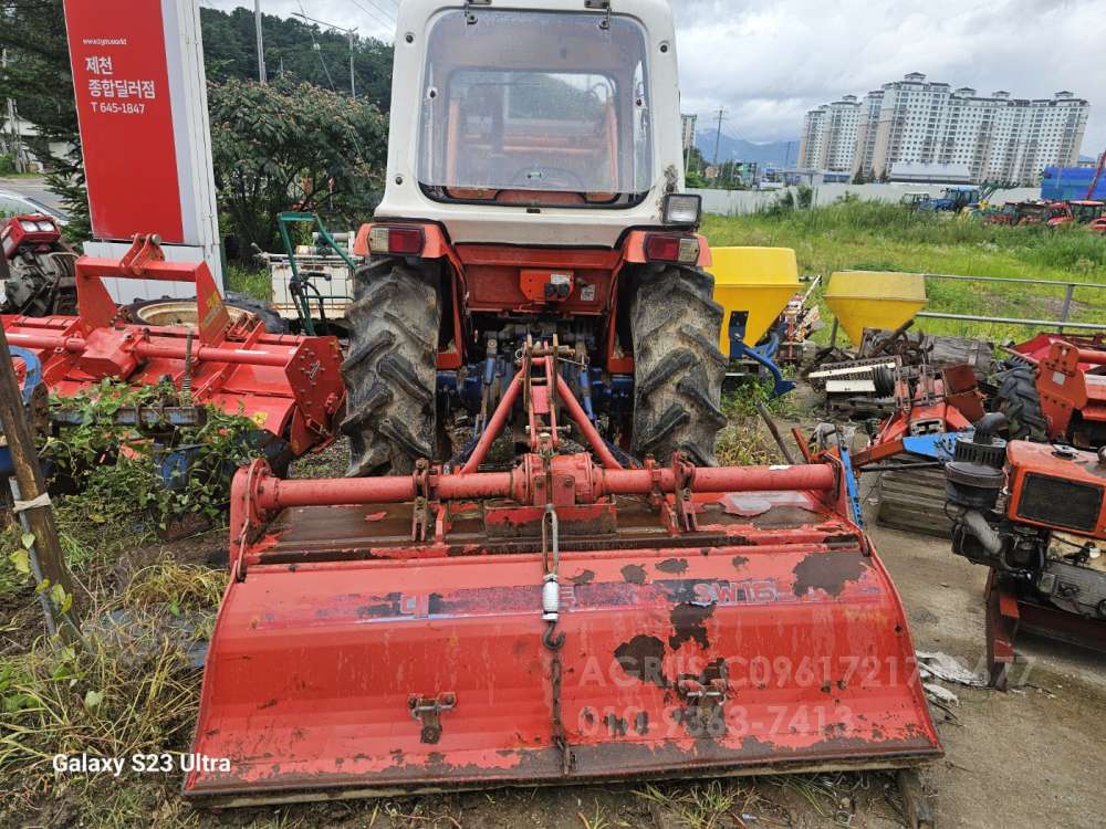 Daedong Tractor L3503 (35hp) 운전석