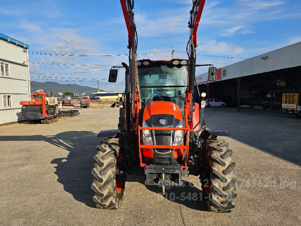 대동 트랙터 PX1150SC (110마력) 뒤우측면