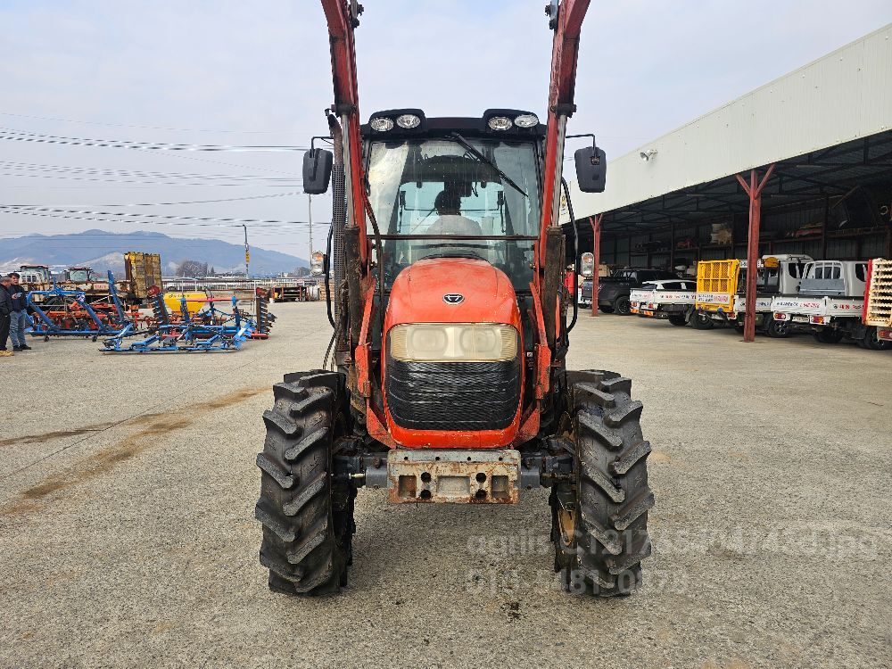 Daedong Tractor D652 (65hp) 뒤우측면