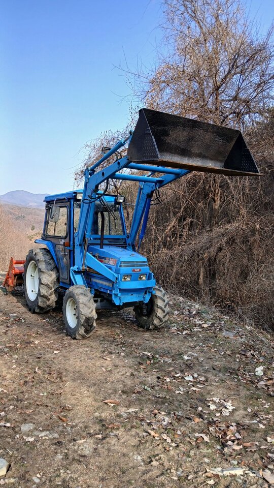 TYM 트랙터 T430 (43마력)