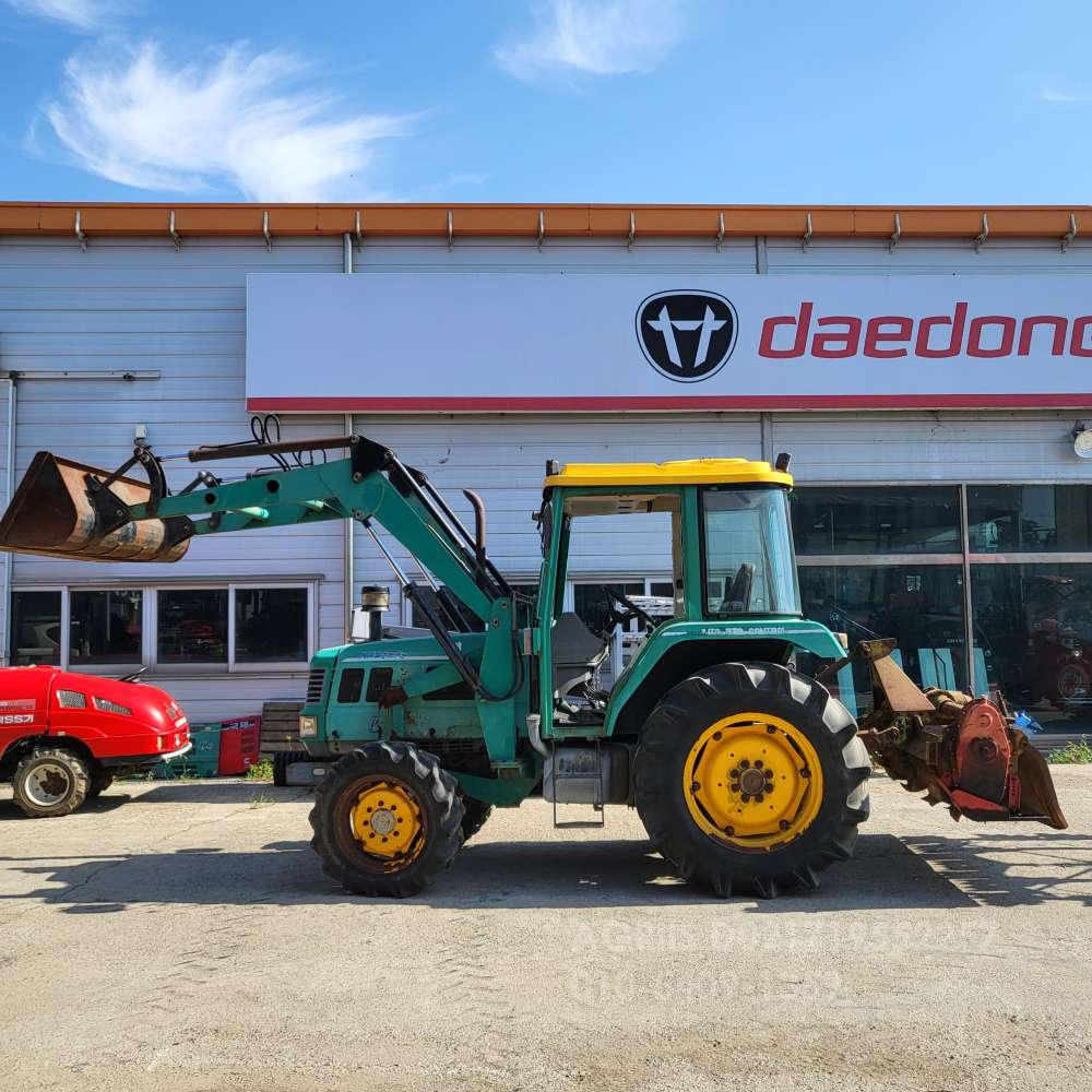 Daedong Tractor D50 (50hp) 뒤우측면