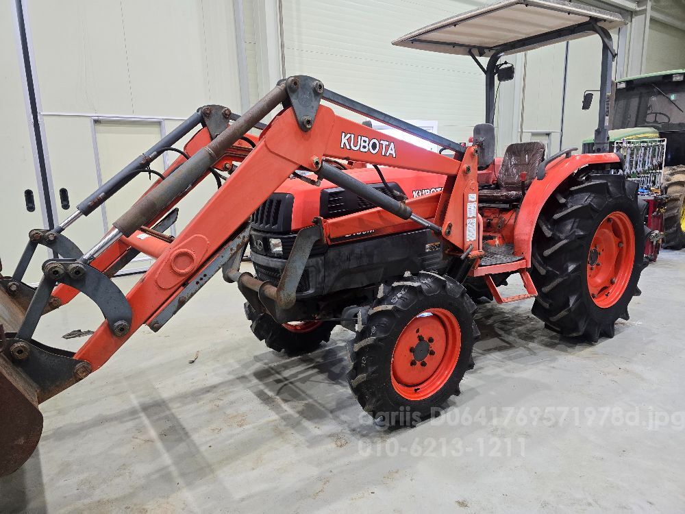 구보다 트랙터 L430M (43마력) 뒤우측면