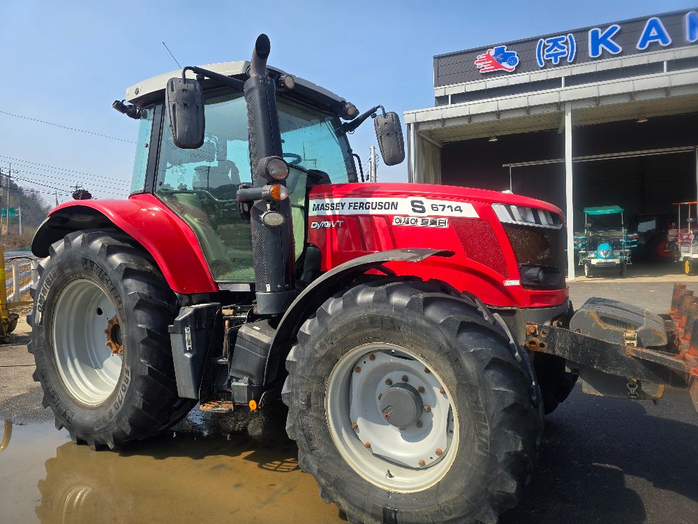 아세아 MF 트랙터 MF6714S (140마력) 앞좌측면