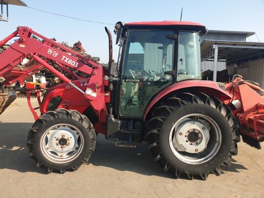 TYM Tractor TX803 (80hp)