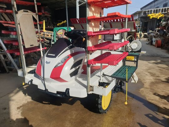 Yanmar Rice transplanter YR6D (6Rows)