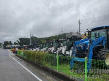 밥캣BOBCAT 스키드로더 S770 앞좌측면