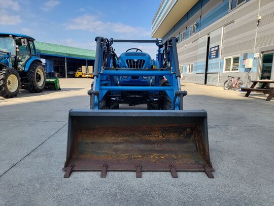 LS 트랙터 R48 (48마력)