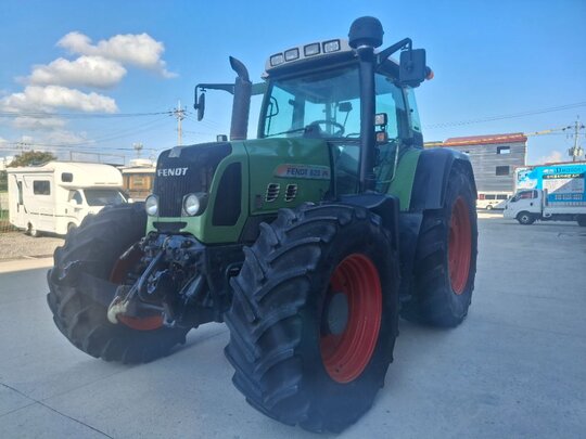 FENDT 82 트랙터 FENDT820 (200마력)