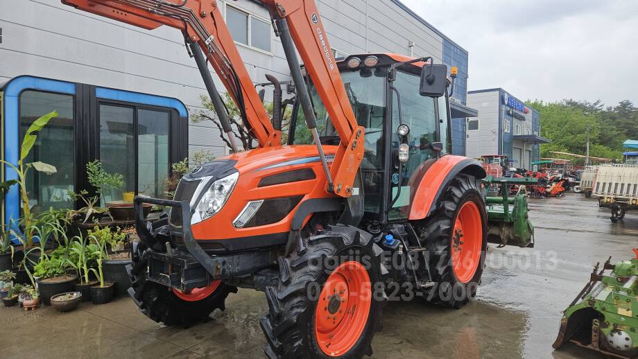 Daedong Tractor PX900 (90hp) 뒤우측면