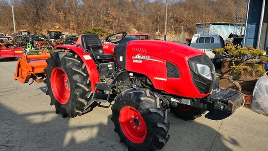 TYM 트랙터 A4800W (48마력) 앞좌측면