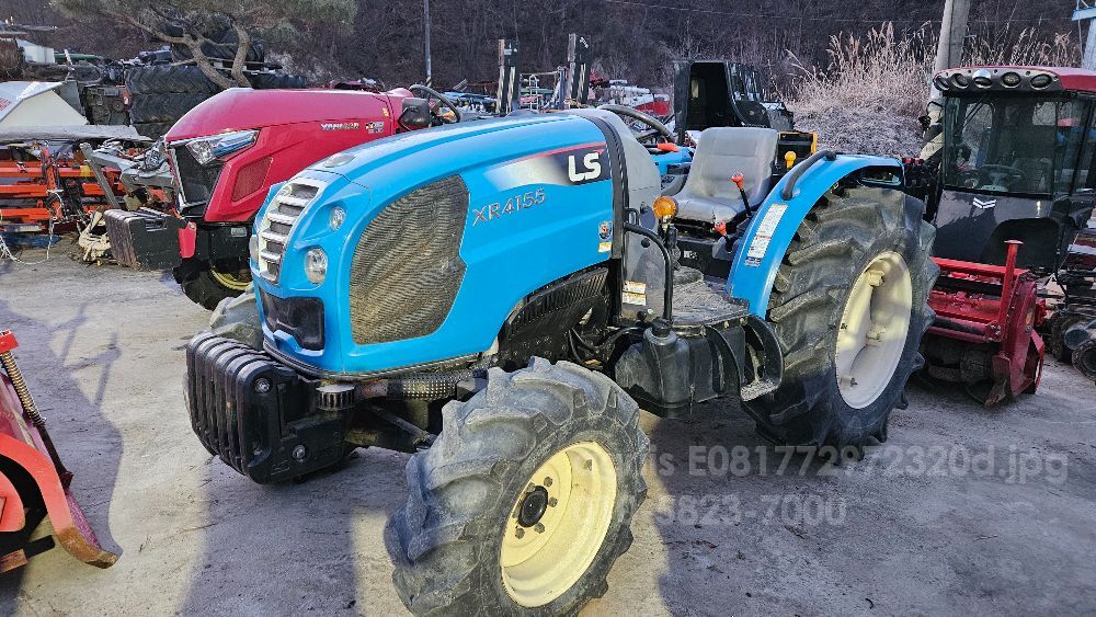 LS 트랙터 XR4155 (55.7마력) 뒤우측면