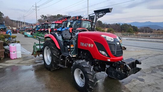 TYM Tractor TM47 (47hp) 앞좌측면